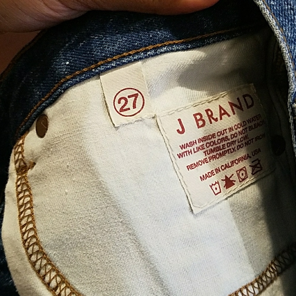 Shorts - Picture 4 of 4